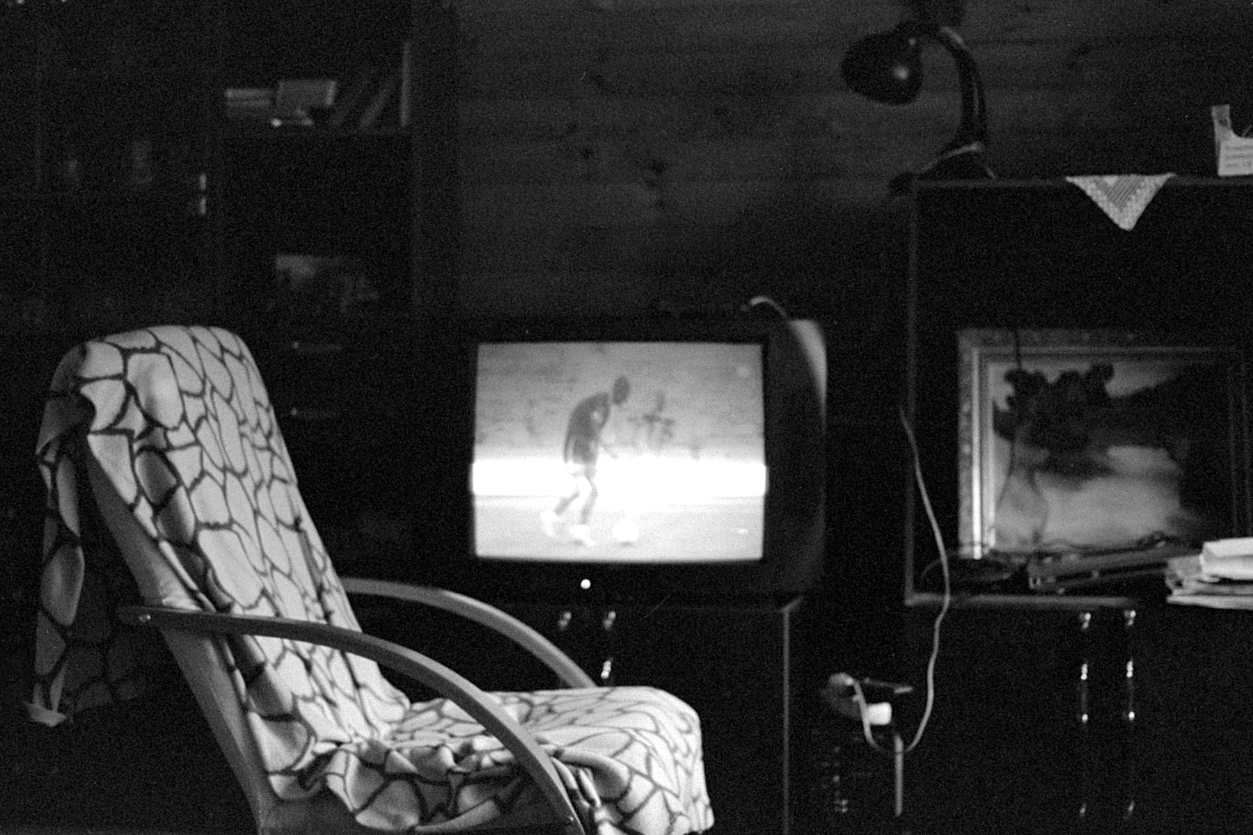 Sisters, Daughters, Mothers, frame 5